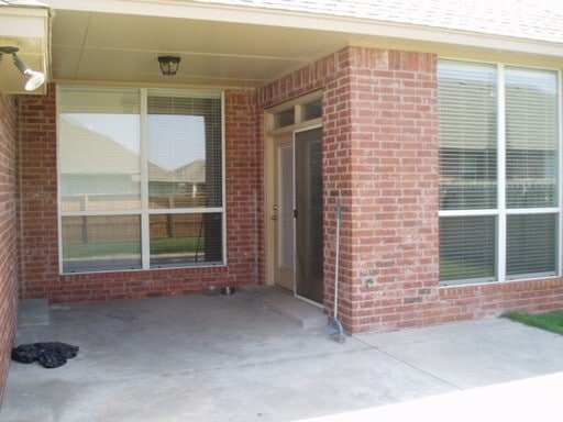 Building Photo - 108 Stonebrook Way