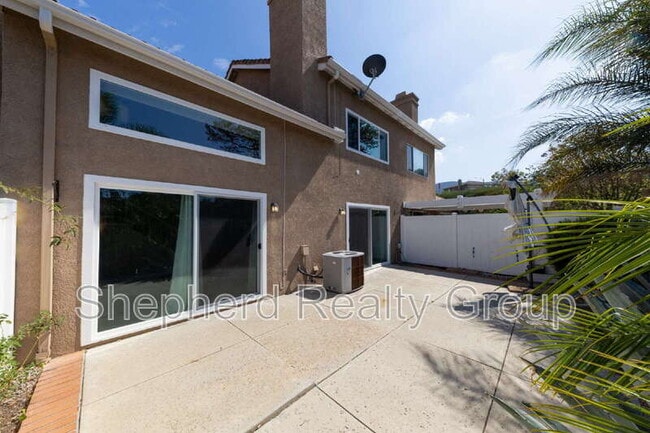 Building Photo - 1588 Elegante Ct