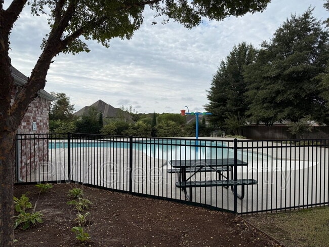Building Photo - 3710 West 108th Ct S