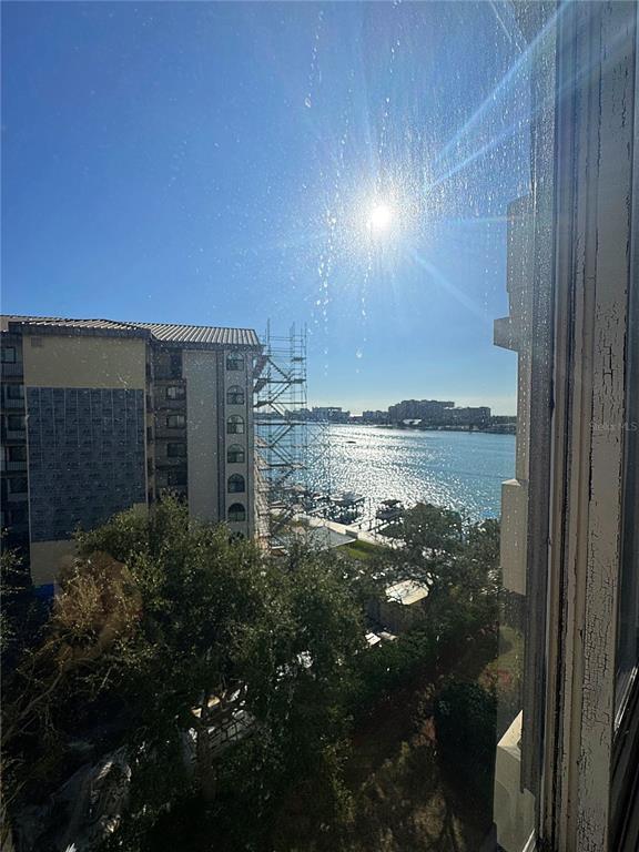 Building Photo - 660 Island Way