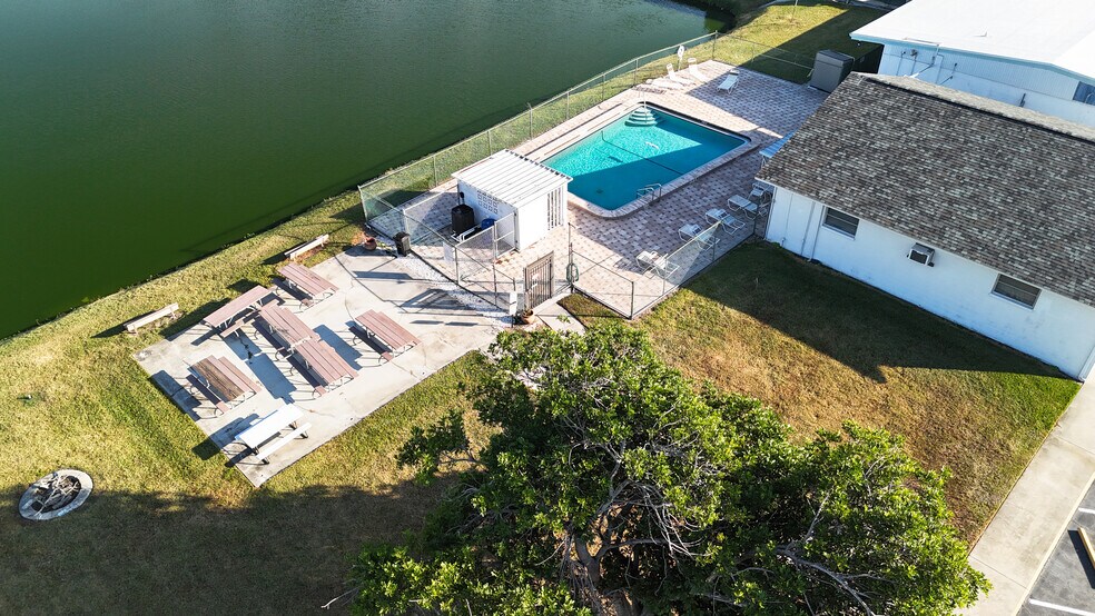 COMMUNITY POOL - 209 50th Avenue Plz E