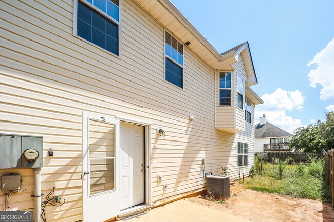 Building Photo - 11885 Registry Blvd