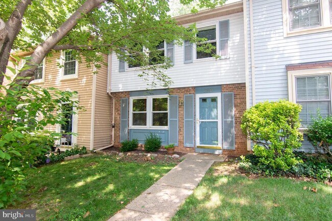 Building Photo - 2831 Raymond Ct