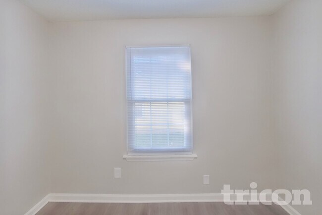 Building Photo - 10334 Creswell Ct