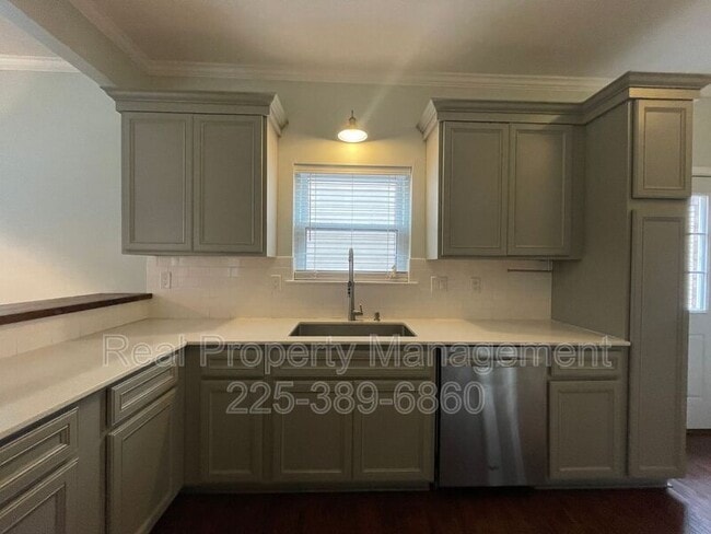 Building Photo - 1530 Lila St