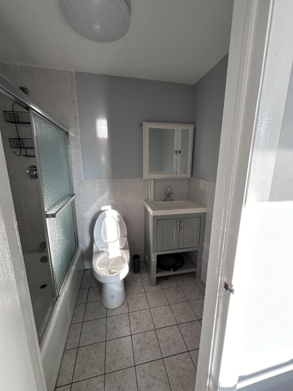 Building Photo - 202 Avo St