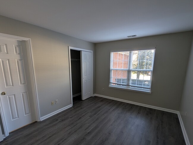 Building Photo - 5828 Amity Springs Dr