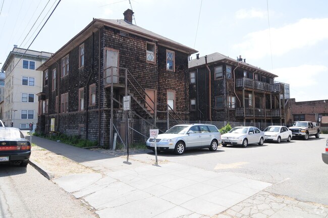 Building Photo - 1922-1924 Walnut St