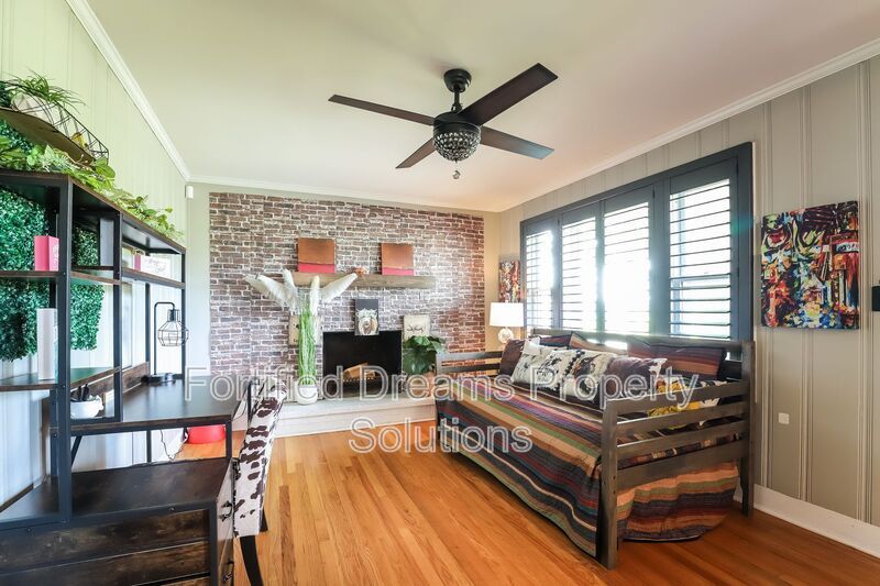 Building Photo - 157 Mickey Rd