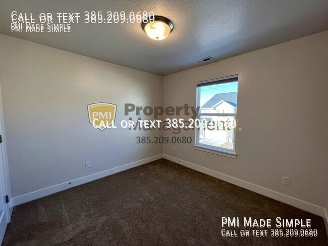 Building Photo - 291 W 590 N