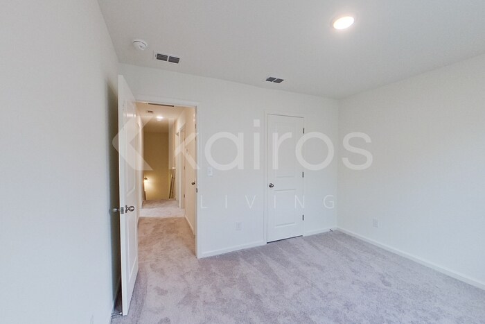 Building Photo - 631 Muster Fld Ct