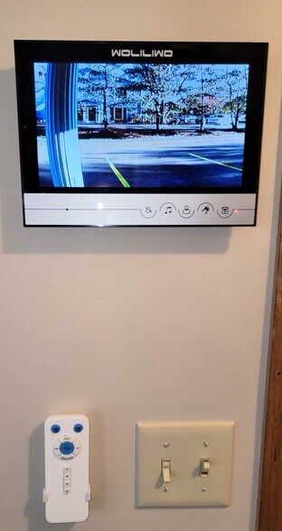 Building Photo - 400 Waterside Avenue NW