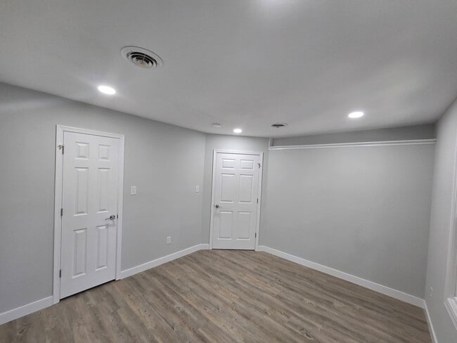 Building Photo - FULLY REMODELED 3 BR HOUSE IN PRINCE GEORG...