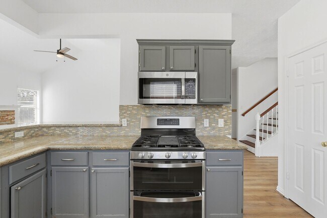 Building Photo - 2910 Cocona Ln