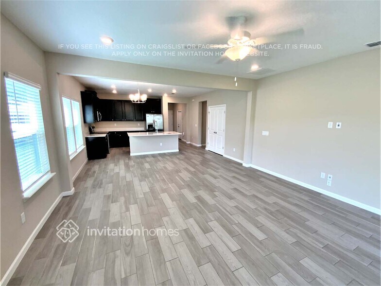 Building Photo - 11255 Oyster Creek Rd