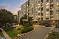 Building Photo - 6300 Stevenson Ave