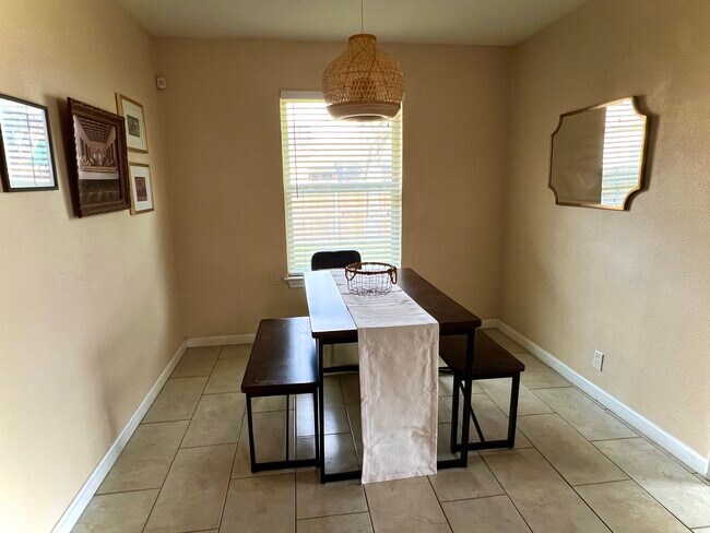 Building Photo - 3472 Rugged Dr
