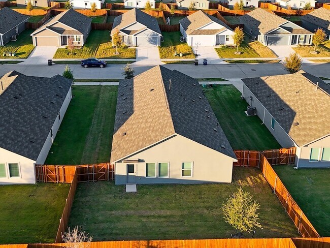 Building Photo - 1621 Baugh St