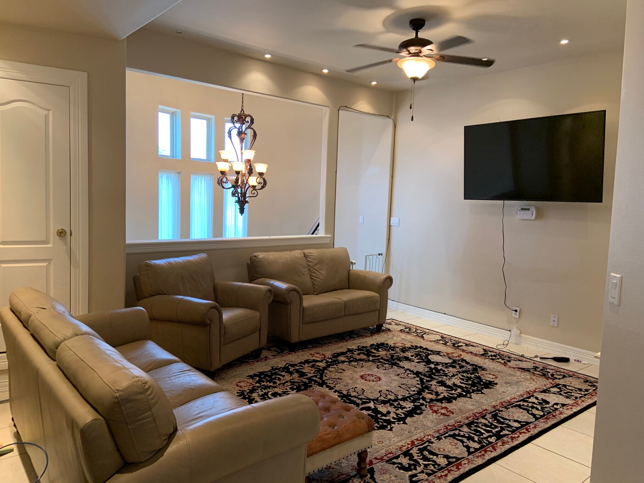 Upstairs 2nd Living Room - 2602 Deer Trl