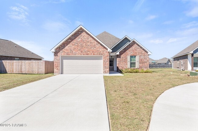 Building Photo - 207 Barnsley Dr