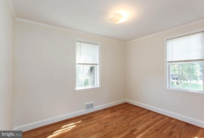 Building Photo - 3263 St Johns Ln