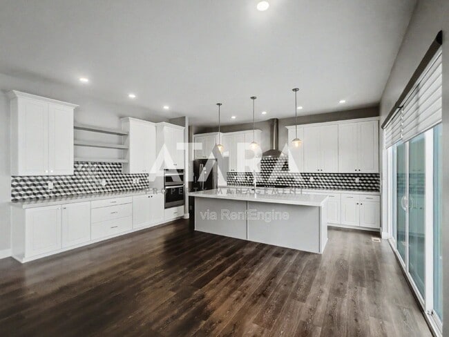 Building Photo - 9167 S Galette Ln