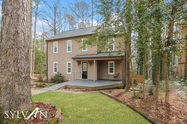 Primary Photo - Prepare to fall in love with this 5 bedroo...