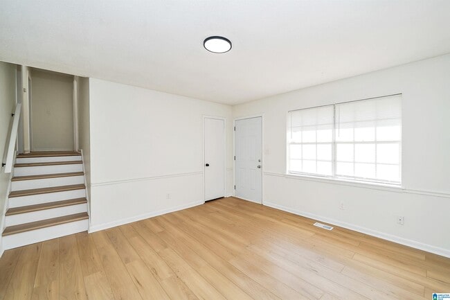 Building Photo - 2838 Micmac Dr