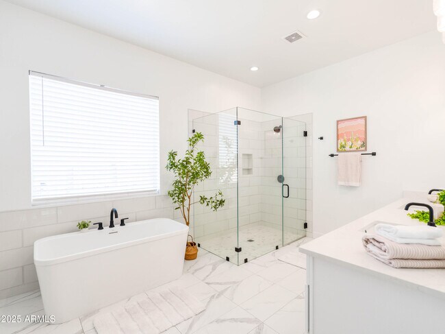 Building Photo - 28143 N QUINTANA Pl