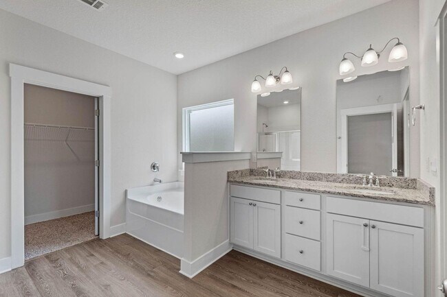 Building Photo - Shoal River Landing Must See w/ 3-car garage!