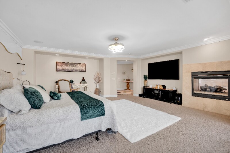 Building Photo - 30420 Longhorn Dr