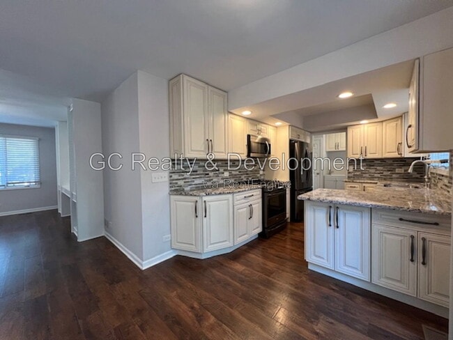Building Photo - 3148 Cottonwood Ct