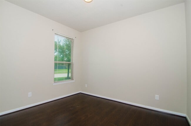 Building Photo - 20702 Rainmead Dr