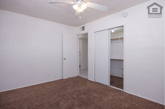 Building Photo - 3Bed/1.5Bath House at Northern Ave/31st Ave! Move-In Ready on 07/16/2026! -- NO HOA!