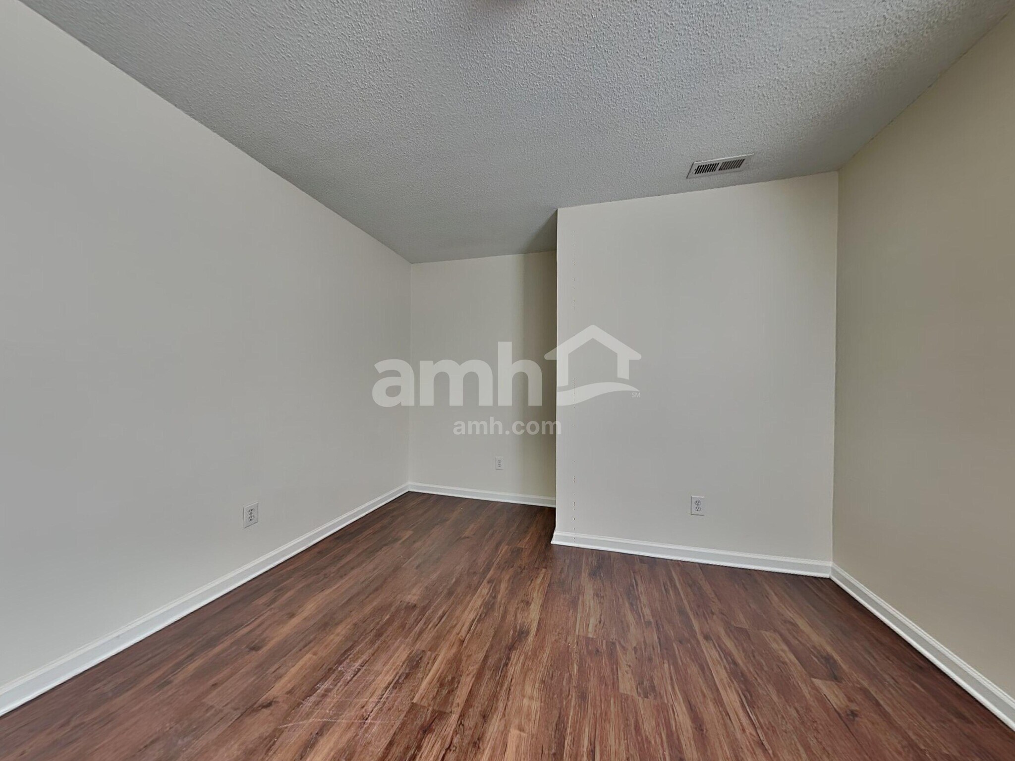 Building Photo - 4533 Hyperion Ct