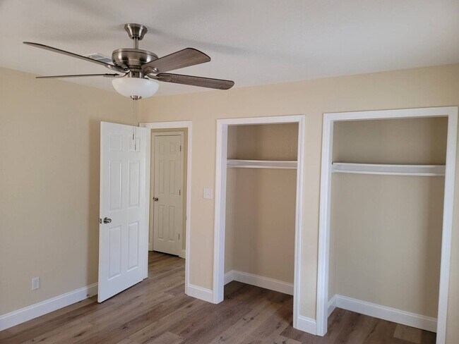 Building Photo - 511 Octave St