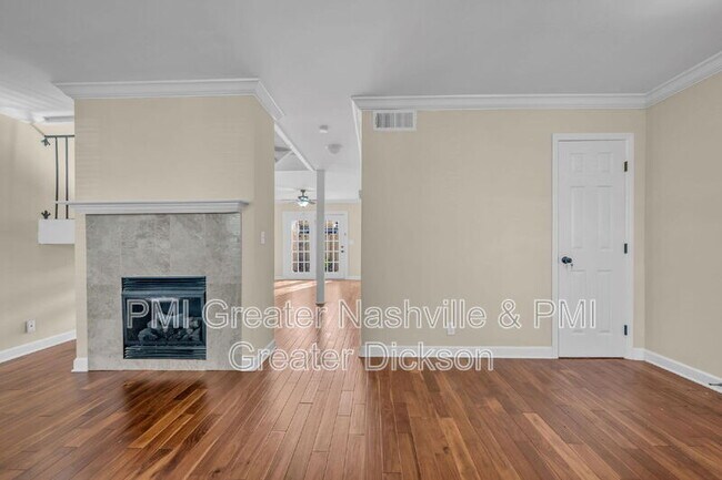 Building Photo - 8207 Sawyer Brown Rd