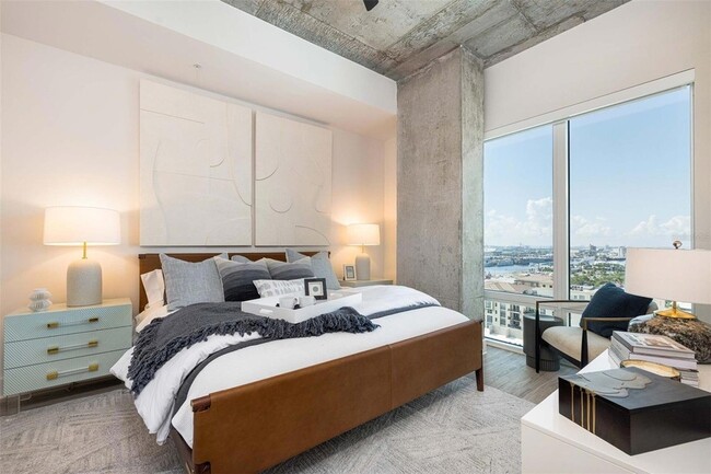 Building Photo - 601 N 12th St