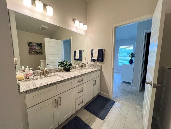 Building Photo - Immaculate 4BR/2BA New Construction Home i...
