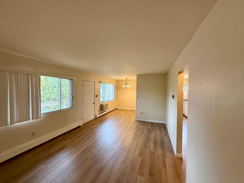 Building Photo - 3017 N 9th St