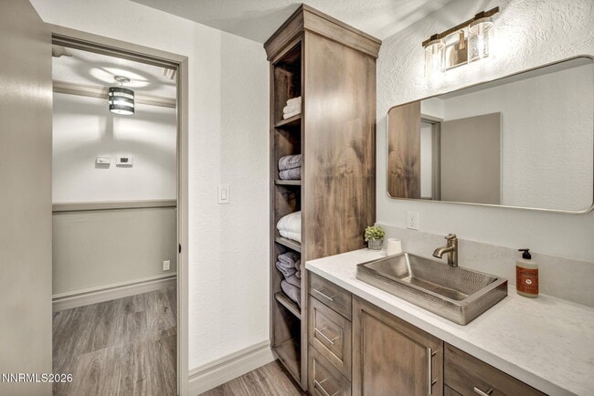 Building Photo - 13745 Kewanna Trail