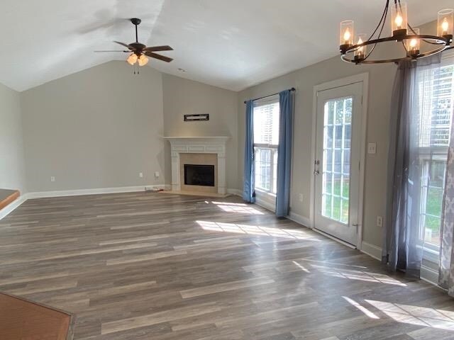 Building Photo - 1041 Foxglove St