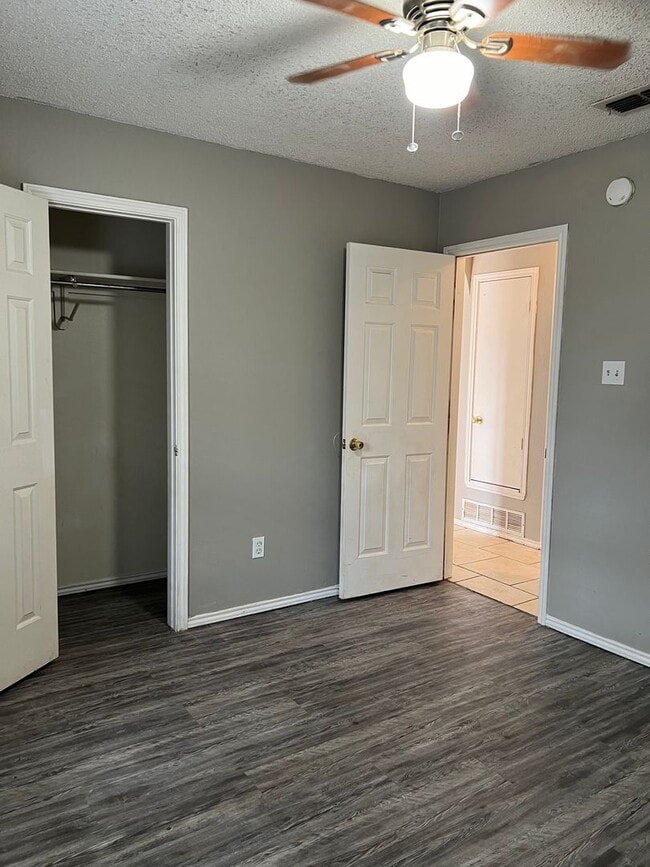 Building Photo - Available Now - Frenship District!