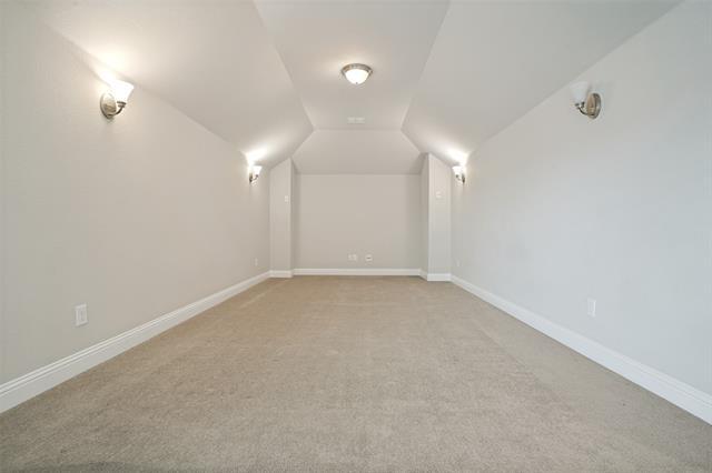Building Photo - 2802 Merlot Cir
