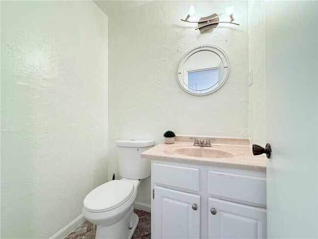 Building Photo - 4383 Idlewood Ln