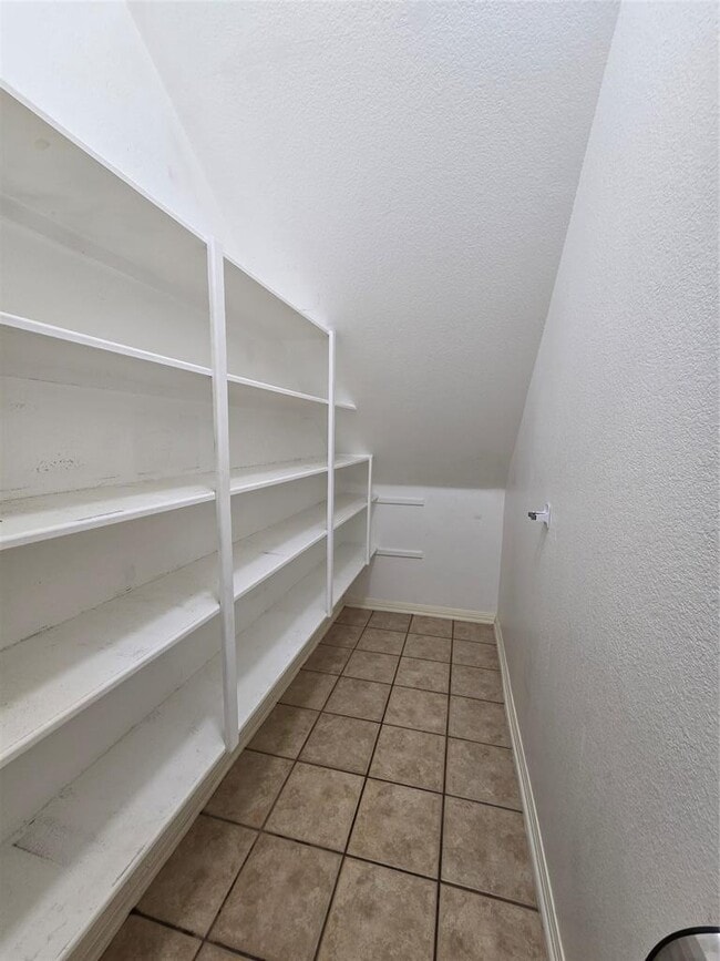 Building Photo - 1411 Hunter Ace Way