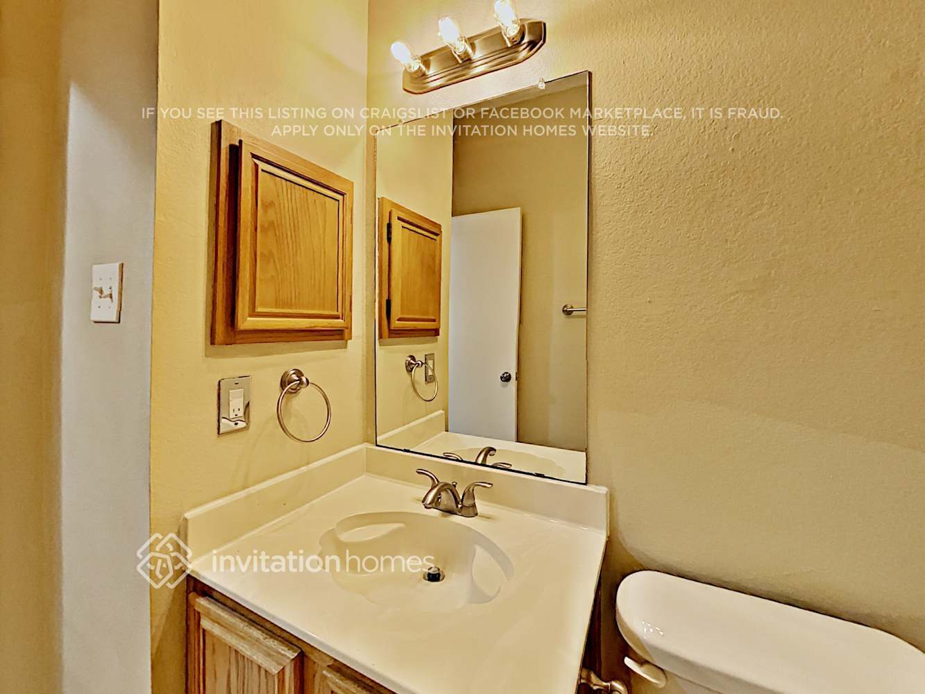 Building Photo - 6736 Driffield Cir E