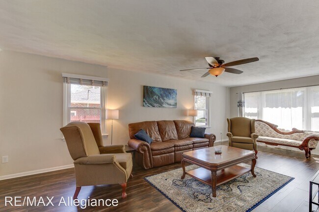 Building Photo - 4 br, 3 bath House - 5916 TAJO AVENUE