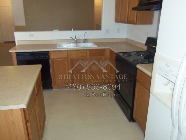 Building Photo - 6526 W Riva Rd