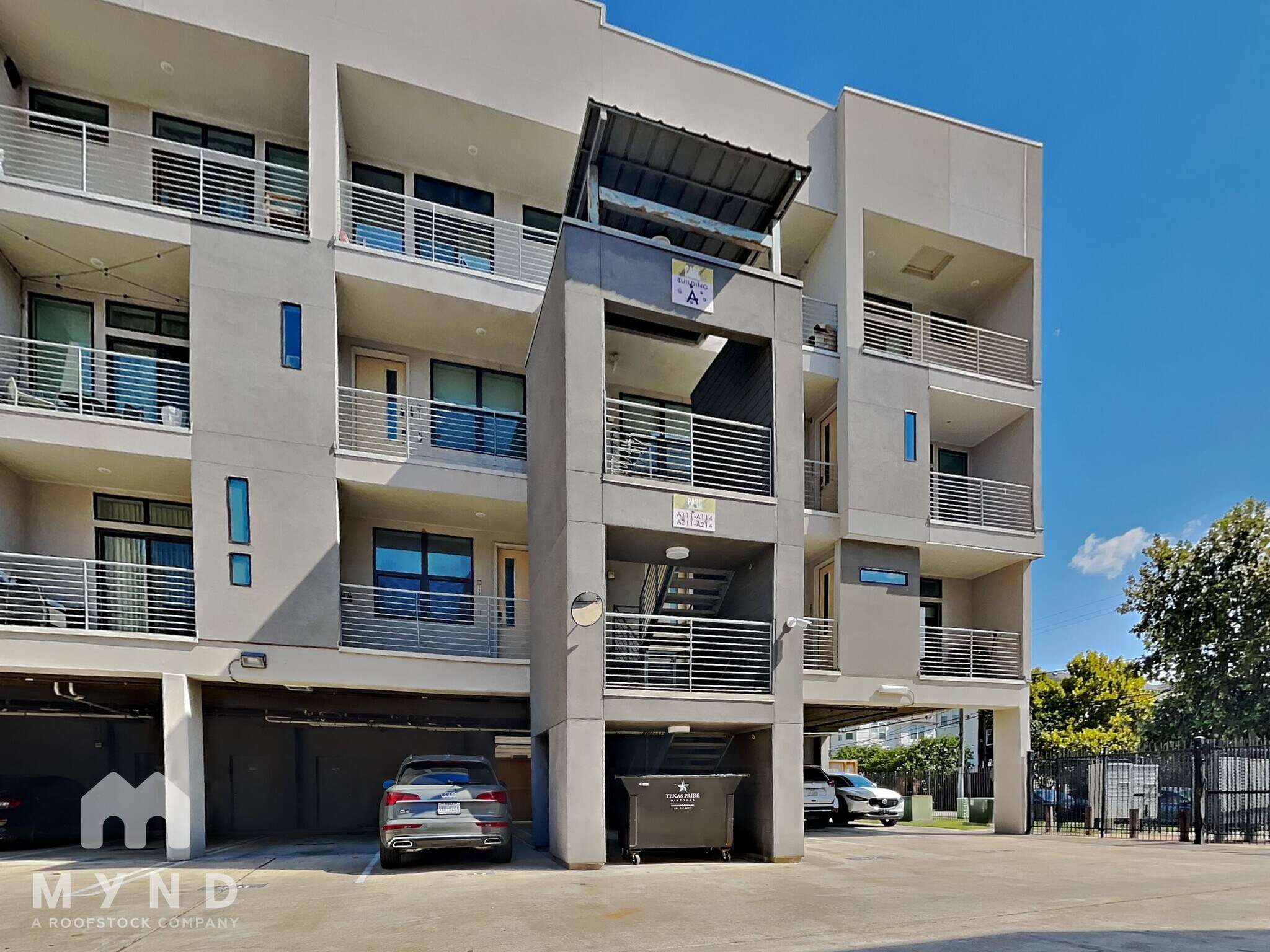 Building Photo - 2401 Crawford St